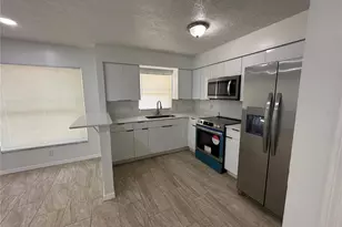 5921 NW 9th St, Ocala, FL 34482 - Photo 5