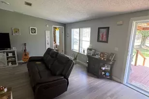 146 SW Segrest Wy, Lake City, FL 32024 - Photo 3