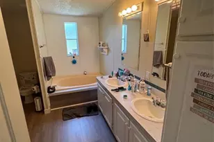 146 SW Segrest Wy, Lake City, FL 32024 - Photo 13