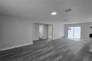 13462 SW 106th St, Dunnellon, FL 34432 - Photo 5