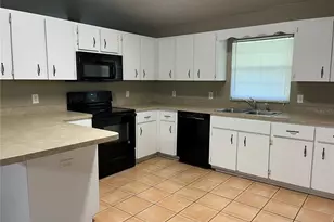 6060 SE 5th Pl, Ocala, FL 34472 - Photo 3