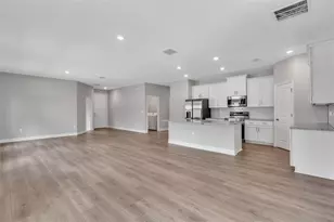 3455 Henderson Ln, North Port, FL 34286 - Photo 3