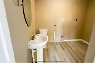 1118 Co Rd 440, Lake Panasoffkee, FL 33538 - Photo 3