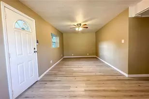 1118 Co Rd 440, Lake Panasoffkee, FL 33538 - Photo 11