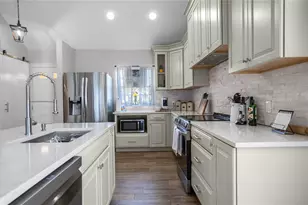 363 NW 14th Pl, Crystal River, FL 34428 - Photo 13