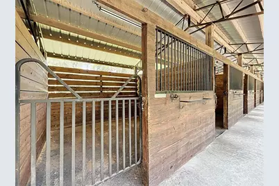 8901 NW 137th Avenue, Morriston, FL 32668 - Photo 57