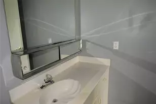 8211 Fairways Cir, Ocala, FL 34472 - Photo 11