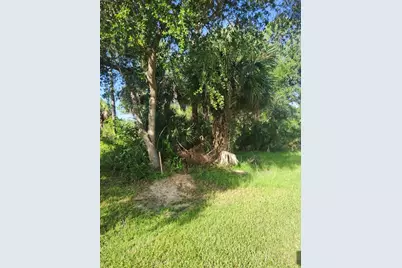 18185 Poston Avenue, Port Charlotte, FL 33948 - Photo 5