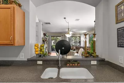 1679 W Spring Meadow Loop, Lecanto, FL 34461 - Photo 9