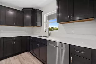 8727 N Golfview Dr, Citrus Springs, FL 34434 - Photo 23