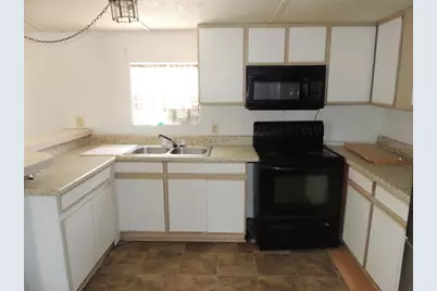 10231 NE 87th Place, Bronson, FL 32621 - Photo 11