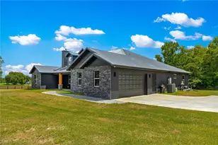 9889 NW 11th Ter, Ocala, FL 34475 - Photo 3