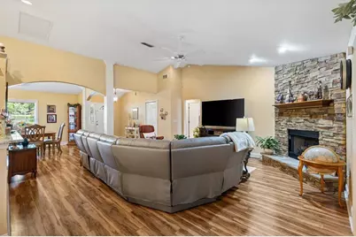 10405 SE 42nd Terrace, Belleview, FL 34420 - Photo 13