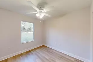 24203 SW South Hills Ct, Dunnellon, FL 34431 - Photo 5