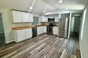 23939 NE 121st Ln, Salt Springs, FL 32134 - Photo 7