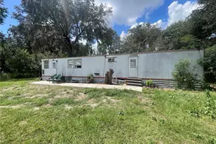 20275 SE 156th Pl, Umatilla, FL 32784 - Photo 1