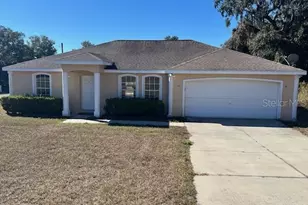 16 Oak Cir, Ocala, FL 34472 - Photo 1