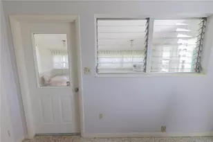 1010 Glenn Ridge Dr, Leesburg, FL 34748 - Photo 5