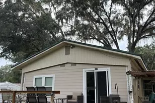 20930 NE 142nd Pl, Salt Springs, FL 32134 - Photo 3