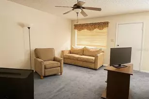 2417 NE 6th St, Ocala, FL 34470 - Photo 9