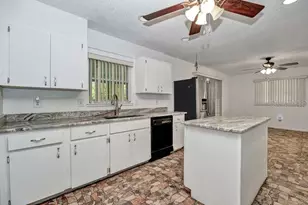 10035 SW 91st Terrace, Ocala, FL 34481 - Photo 7