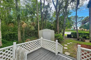 110 NE Crystal St, Crystal River, FL 34428 - Photo 33