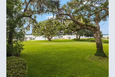 10745 SE Sunset Harbor Road, Summerfield, FL 34491 - Photo 11