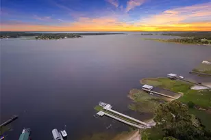 10745 SE Sunset Harbor Rd, Summerfield, FL 34491 - Photo 1