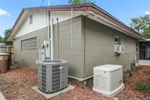 652 SE 18th St, Ocala, FL 34471 - Photo 25