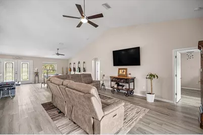 700 E Boston Street, Hernando, FL 34442 - Photo 9