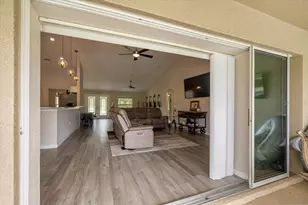 700 E Boston St, Hernando, FL 34442 - Photo 17