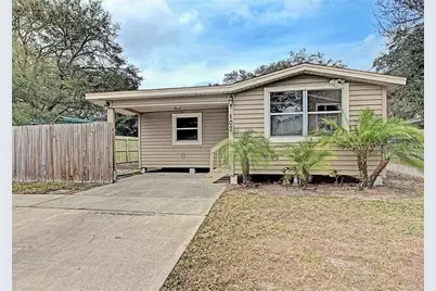 107 6th Street NE, Largo, FL 33770 - Photo 1