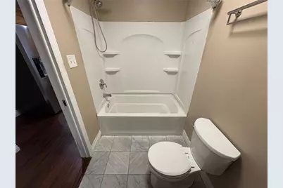 107 6th Street NE, Largo, FL 33770 - Photo 17