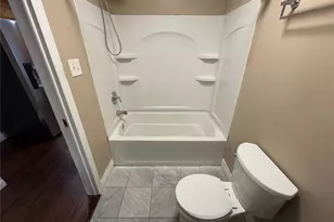 107 6th St NE, Largo, FL 33770 - Photo 17