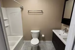 107 6th St NE, Largo, FL 33770 - Photo 15