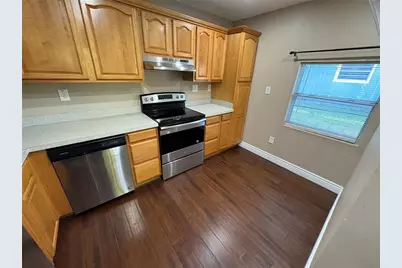 107 6th Street NE, Largo, FL 33770 - Photo 13