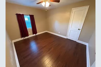 107 6th Street NE, Largo, FL 33770 - Photo 23