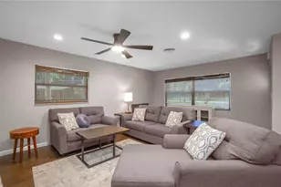 1411 NW 19th St, Crystal River, FL 34428 - Photo 9