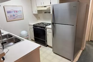 857 SE Mayo Dr, Crystal River, FL 34429 - Photo 9