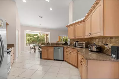 19040 NW 88th Avenue Road, Reddick, FL 32686 - Photo 13