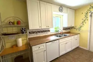 6136 SW 100th Loop, Ocala, FL 34476 - Photo 5