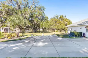 999 NE 120th Pl, Ocala, FL 34479 - Photo 9