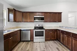 167 Oak Cir, Ocala, FL 34472 - Photo 9