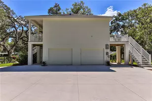 130 NE Crystal St, Crystal River, FL 34428 - Photo 11