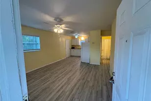 8365 SE 162nd Pl, Summerfield, FL 34491 - Photo 3