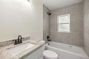 11 Bay Pl, Ocklawaha, FL 32179 - Photo 15