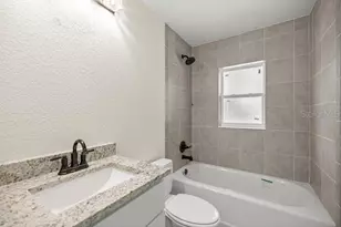 11 Bay Pl, Ocklawaha, FL 32179 - Photo 17