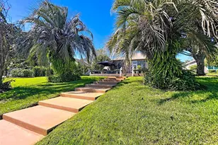 6128 Landings Blvd, Lady Lake, FL 32159 - Photo 37