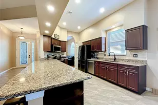 6128 Landings Blvd, Lady Lake, FL 32159 - Photo 9