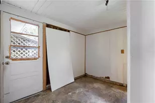 1136 NE 8th St, Ocala, FL 34470 - Photo 7